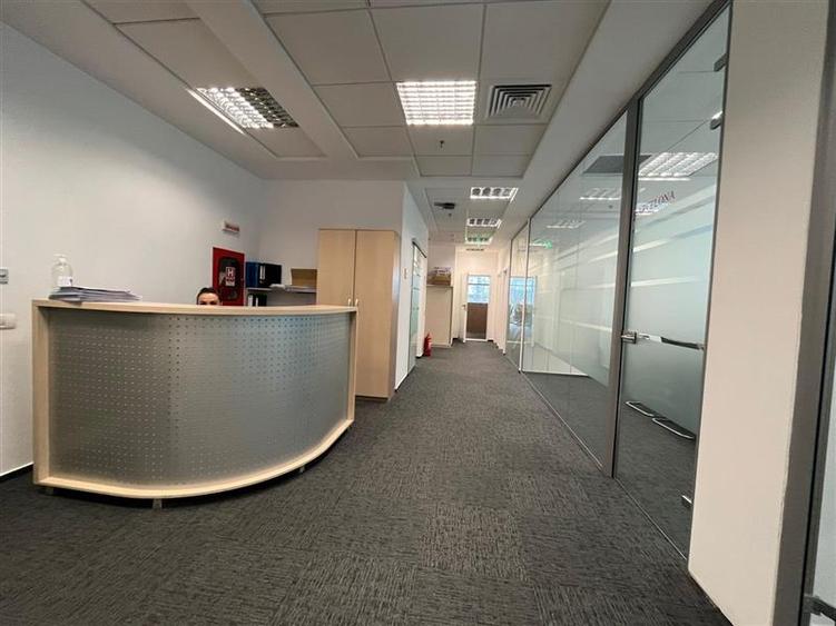 Subinchiriere spatiu birou - Multigalaxy II Office Building - 521 mp