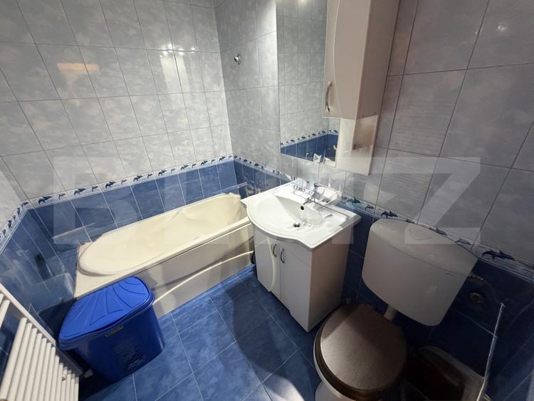Apartament 2 camere decomandat, 52 mp, Etaj 3, zona Cetate