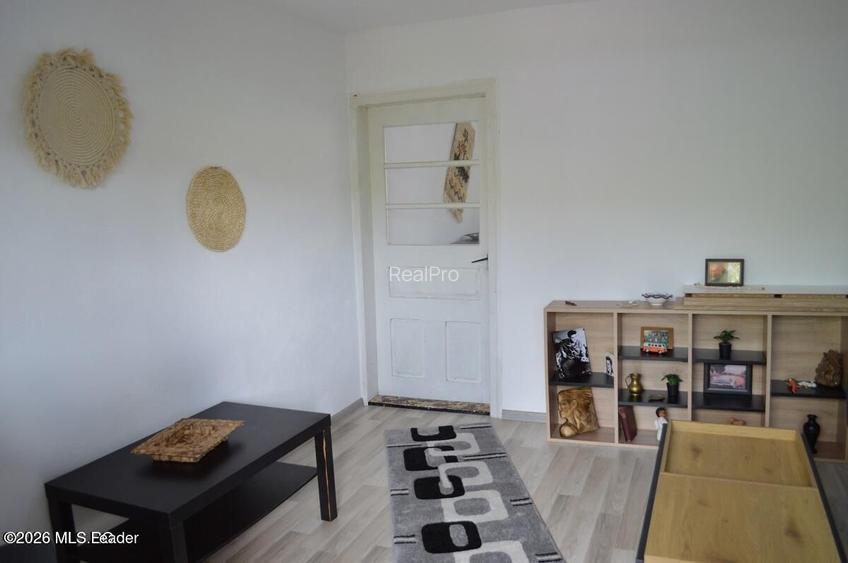 Nucsoara - Casa cu teren 600 mp - 7