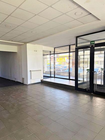 PRET EXCEPTIONAL! Ultracentral, spatiu comercial 168mp, vitrina ampla