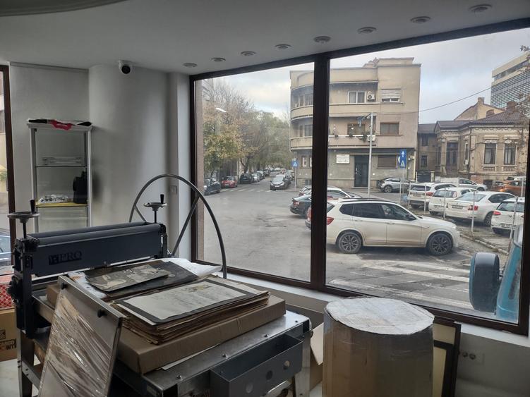 SPATIU COMERCIAL CENTRAL IDEAL PENTRU INVESTITIE ZONA Maria Rosetti - Dacia