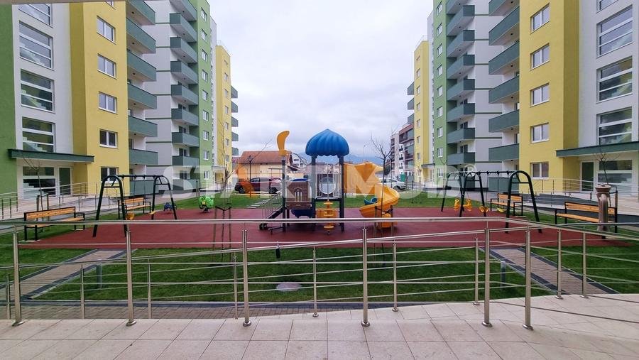Apartament mobilat Top City Coresi