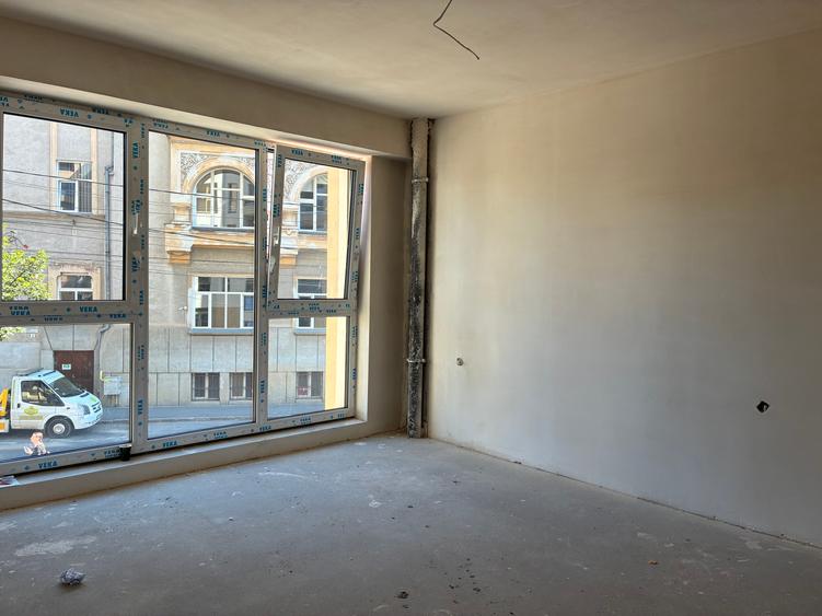 Ap de 4 camere în bloc nou - zonă semicentrală - Str. Burebista 5-7