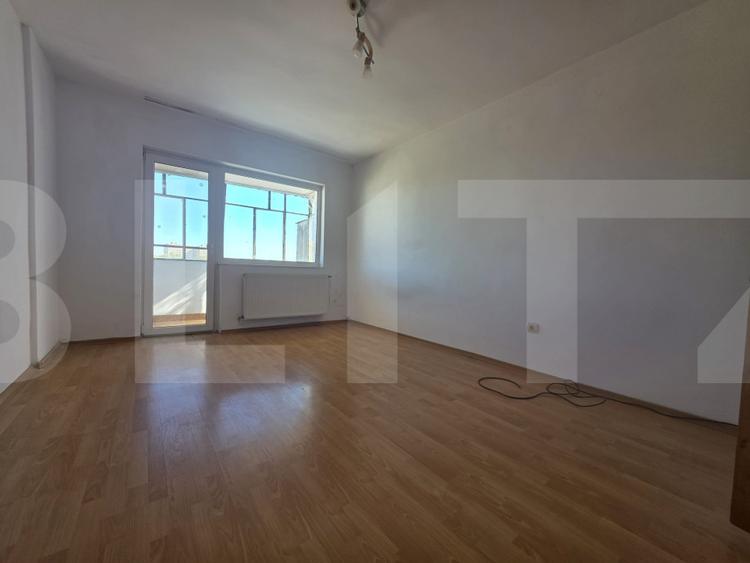 Apartament cu 2 camere, 47 mp, zona Lenin