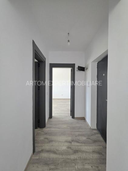 Apartament 2 camere de vanzare Platinum Residence sector 4 - 2