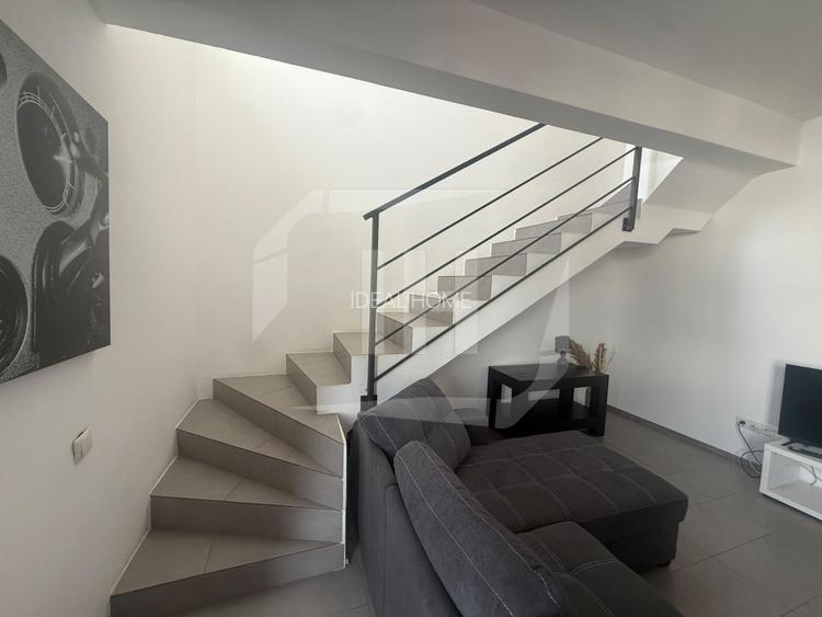 Apartament tip penthouse, 2 camere, terasa, parcare, zona strazii Paris - 3