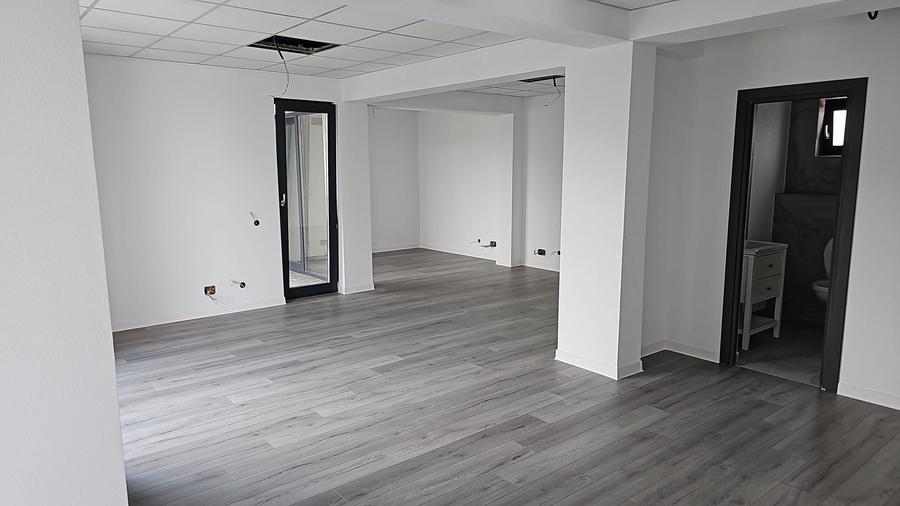 Spatiu de inchiriat pentru birouri zona Teilor-Pitesti