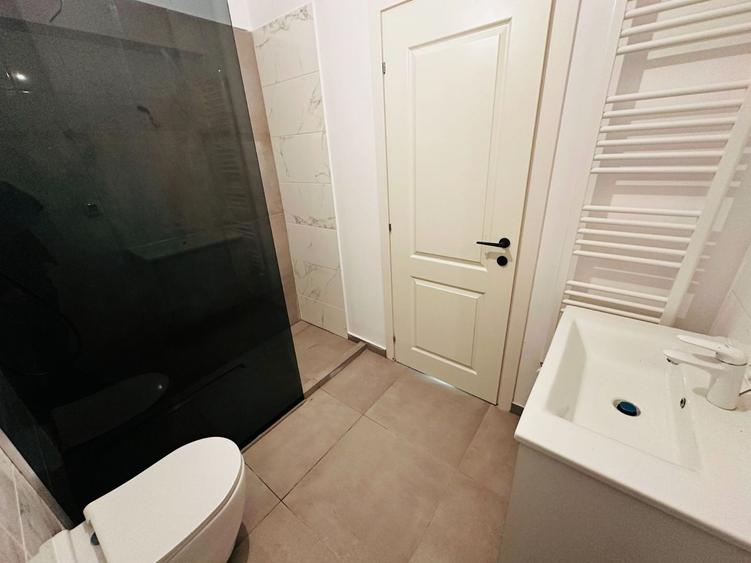 Garsonieră 43mp+curte 27mp Bucătărie închisă Politehnica Regie AN 2022