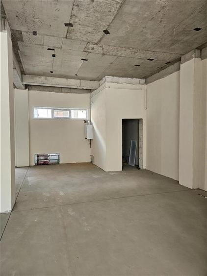 Spatiu Comercial - 100 mp - Balanta - Clinica Medicala - Showroom - Comert - Ser