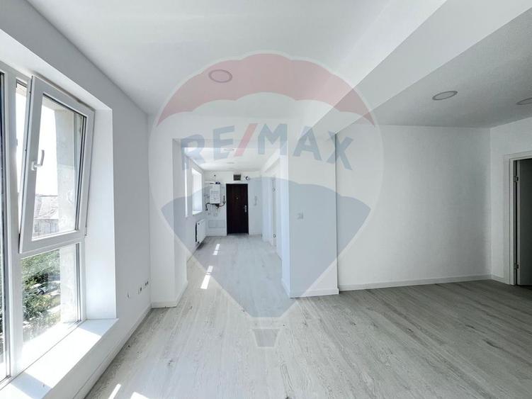 Spațiu de birou NOU -102mp de inchiriat - zona Lizeanu-Stefan cel Mare