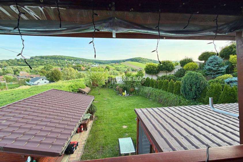 Casă pe două nivele | Sânișor | 235.000 € - 16
