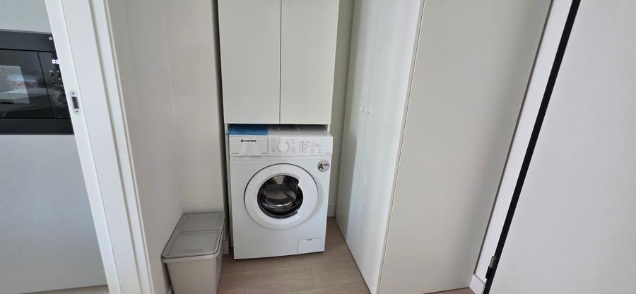 Inchiriere garsoniera Akcent City Bucurestii Noi Jiului bloc nou primul chirias