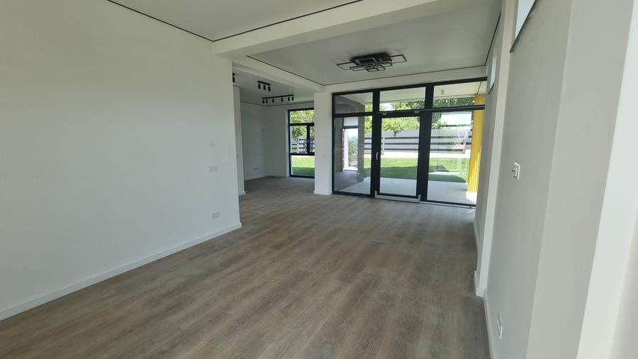 De vanzare casa, 4 camere, 106 mp, Visani, TLT Visan, Cod 159002