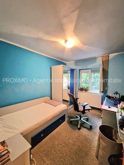 Apartament foarte spatios, 4 camere, 2 băi, 2 balcoane, decomandat - 4