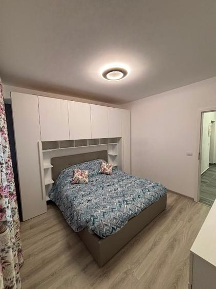 Închiriez apartament 2 camere
