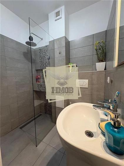Apartament 3 camere 2 bai si gradina in zona Selimbar