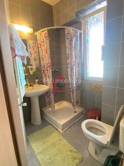 Apartament cu o camera, zona Podul de Piatra- Silvestru - 2