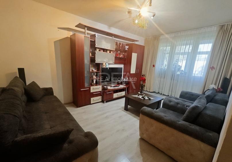 3 Camere Decomandat | Berceni | Bloc Anvelopat | 105.000 Eur