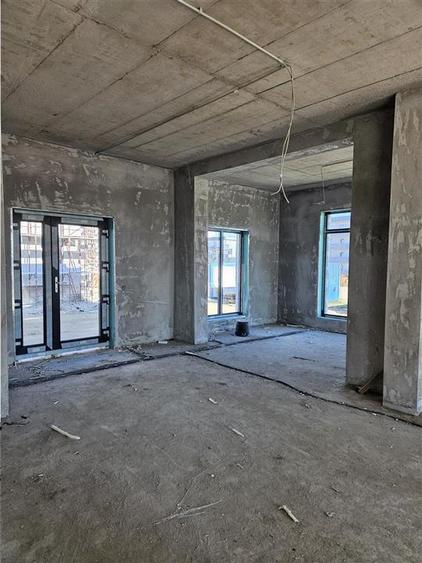 Spatiu Comercial - 300 mp - Doamna Stanca