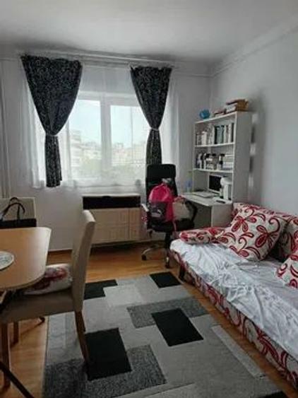 Apartament 1 camera, zona Iulius Mall, N-V