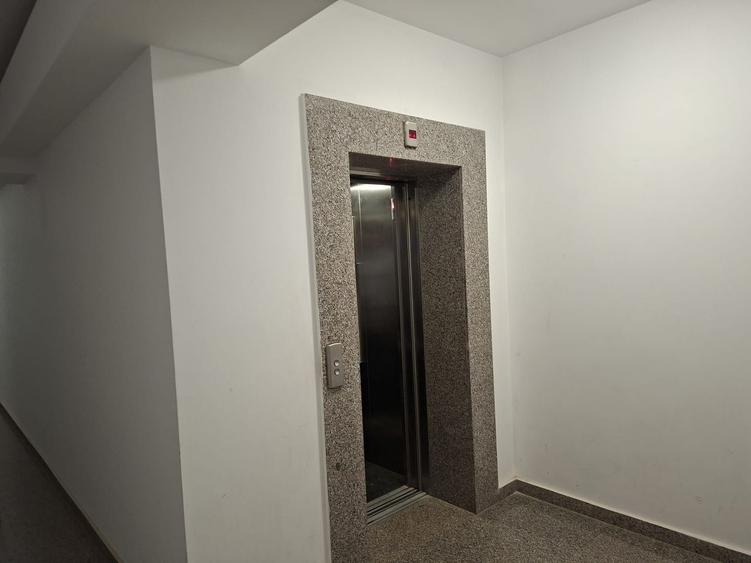 Apartament elegant cu 2 camere Pipera, în spatele Porche, 675 eur/lun