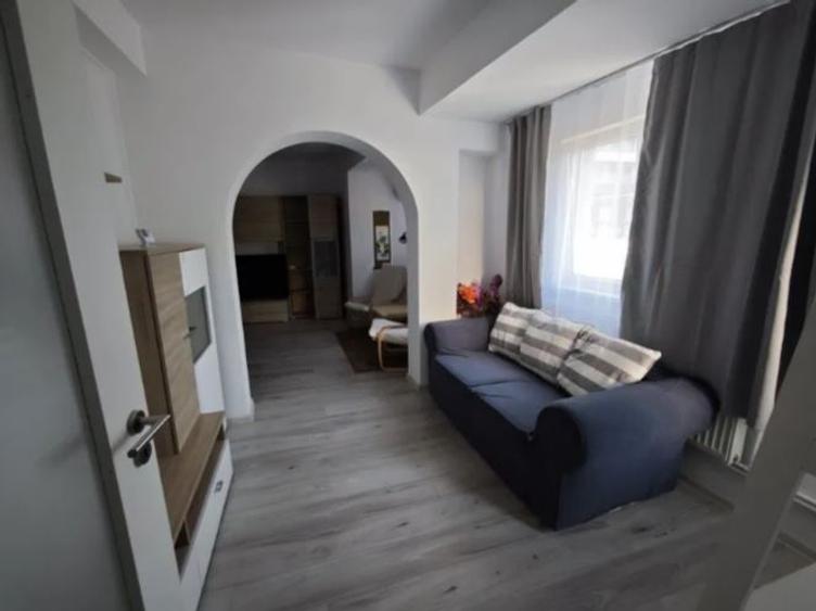 Alba Iulia,bl.reabilitat,et.1/4,Amenajat,2 balcoane,centrala,mobilat,complet