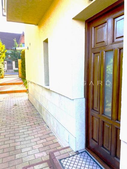 | Duplex 5 camere | 160 mp | 639 mp teren | Borhanci |