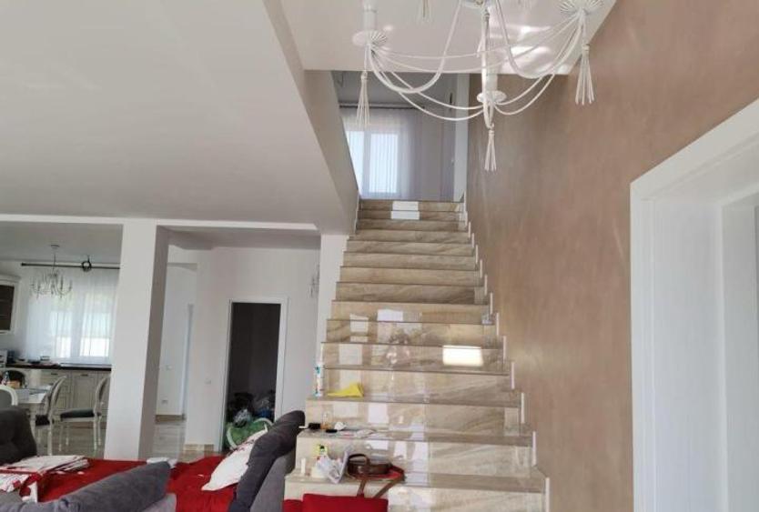 Casa individuala mobilata si utilata,Lux!!!
