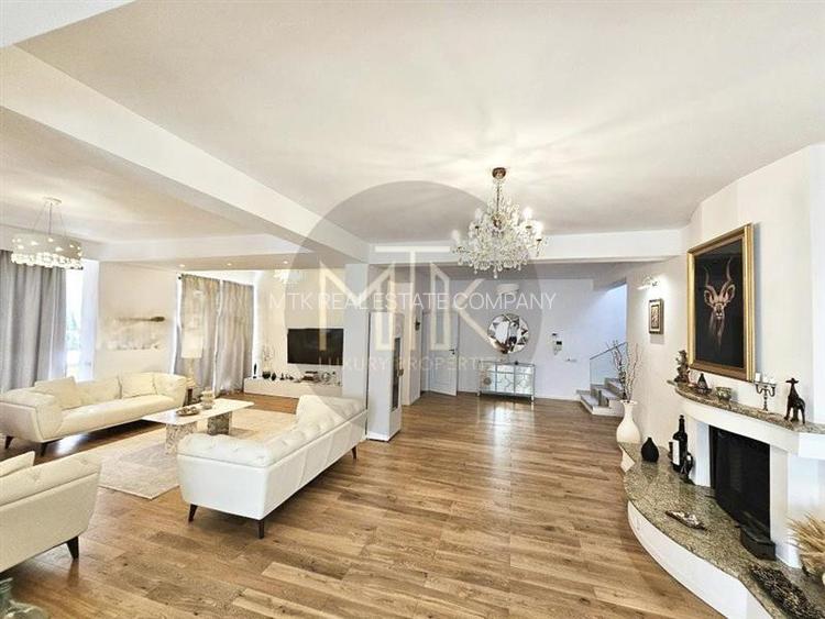 Exclusiv | Vila 5 camere Iancu Nicolae | 2 Locuri de parcare