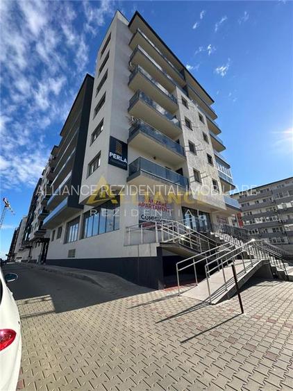 Metrou Ap 2 camere + gradina gata de mutare - 2