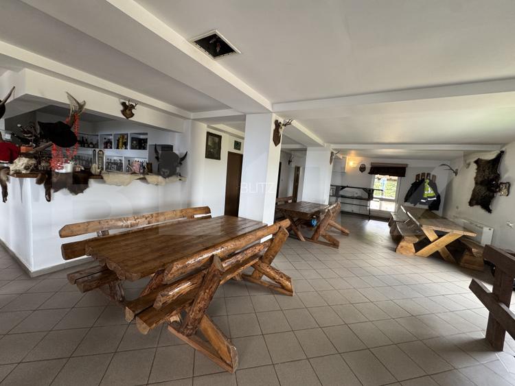 Proprietate turistică în Vârful Roman – Horezu, vedere panoramică - 8