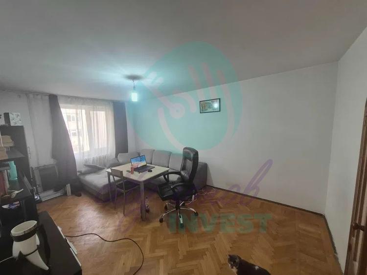 2 camere in BLOC RUSESC
