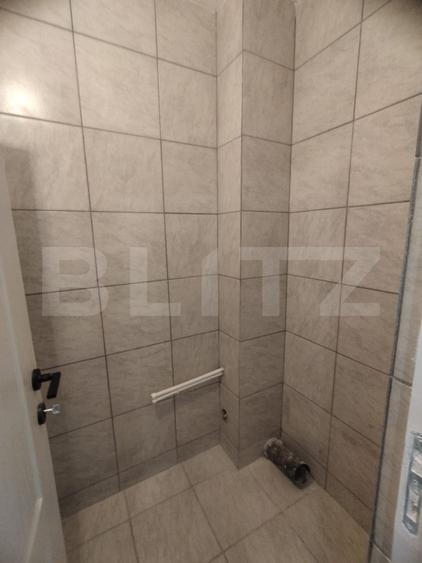 Apartament 3 camere decomandat, 65 mp + 12mp balcon, zona Tomesti