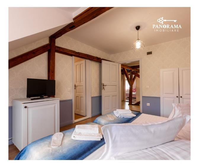 Pensiune rustică in Transilvania de vânzare în centrul comunei Saschiz