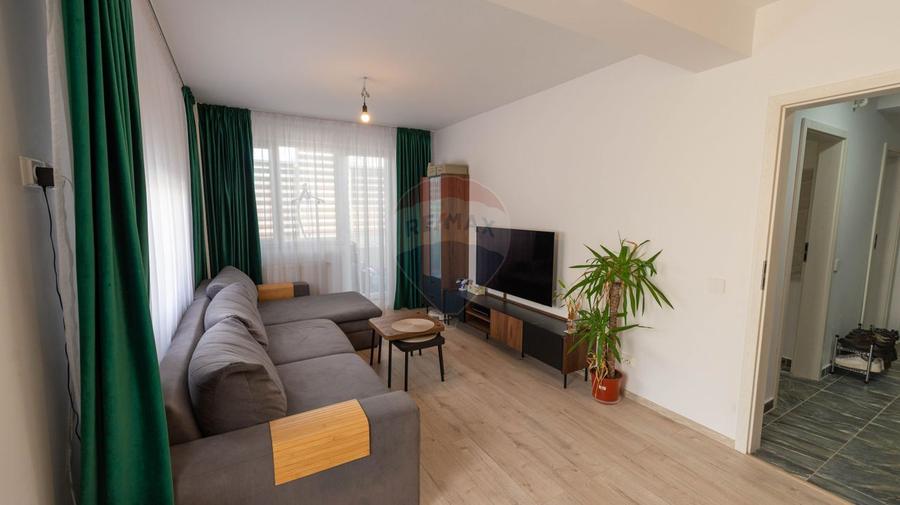 Apartament de vanzare 2 camere, terasa 62 mp, Metrou Dristor
