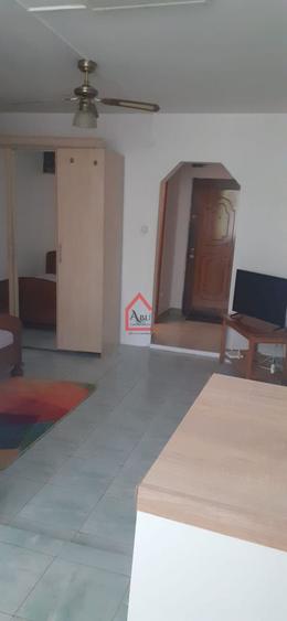 Garsoniera Tatarasi etaj 1