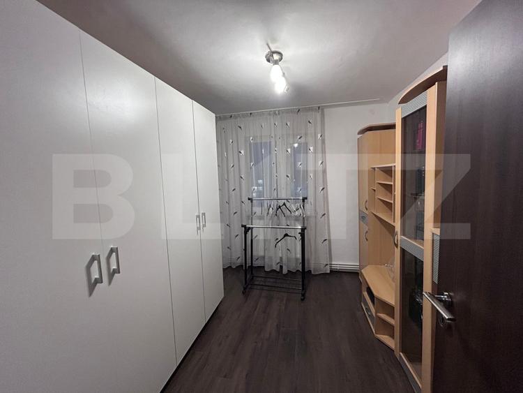 Apartament 4 camere, 95 mp utili, zona Rovine