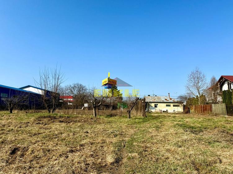 Vand sau inchiriez teren de 4500 mp Botosani zona mc Donalds !