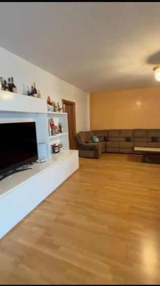 Dorobanti, Mario Plaza, apartament 4-5 camere, 177 mp totali, imobil din 2006,