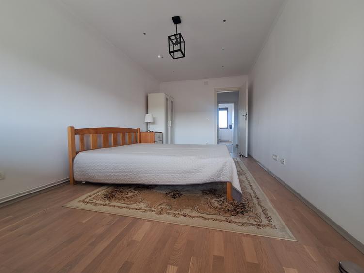 Apartament premium cu 3 camere, renovat integral, aproape de Piata Victoriei