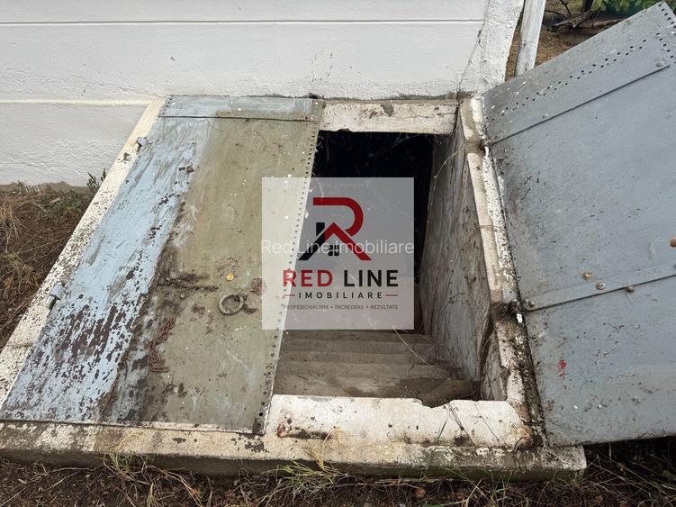 Casă cu anexe de vânzare în Sat Roșiori, Comuna Vânători, jud. Mehedinți - 7