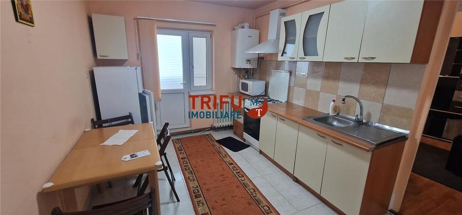 PONT: 2 Camere în Tolstoi – Fără vecini pe cap, fără b&