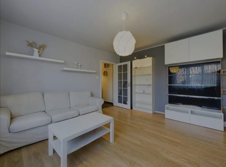 DE INCHIRIAT Apartament 2 camere, 50mp, etaj 2 - ULTRACENTRAL