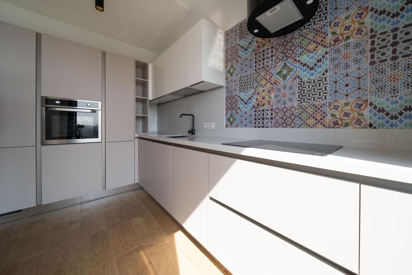 One Herastrau Park, apartament de 4 camere cu vedere lac.
