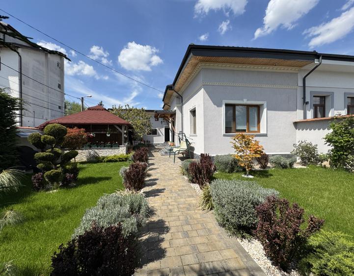 Casa boiereasca renovata complet – Str. Marasesti