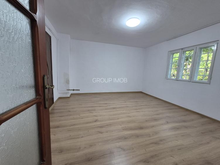 Margineni, casa cu 3 camere si 2 bai - 2