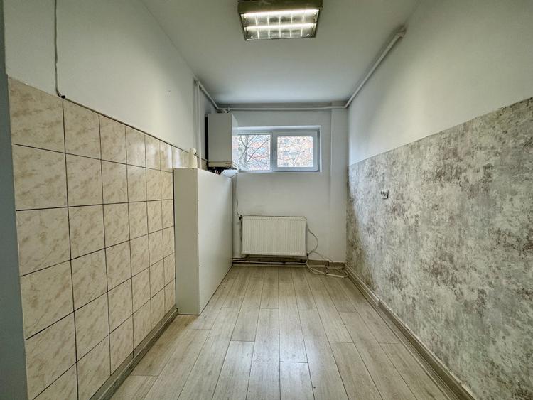 Spatiu comercial ideal pentru salon, 51 mp, parter, zona Calea Floresti