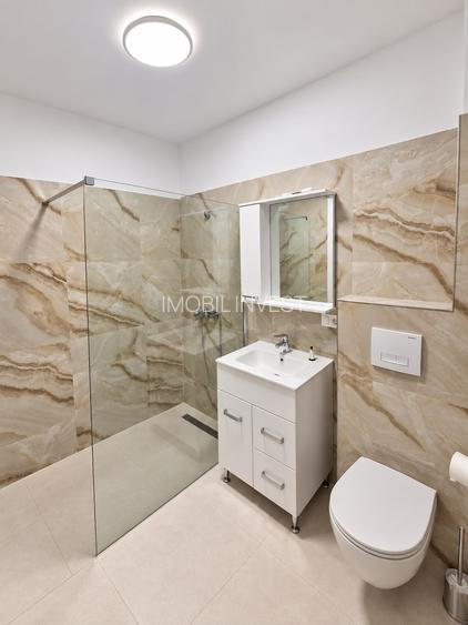 Apartament 2 camere de închiriat, bloc nou,parcare,balcon 8 mp,Centru - 6