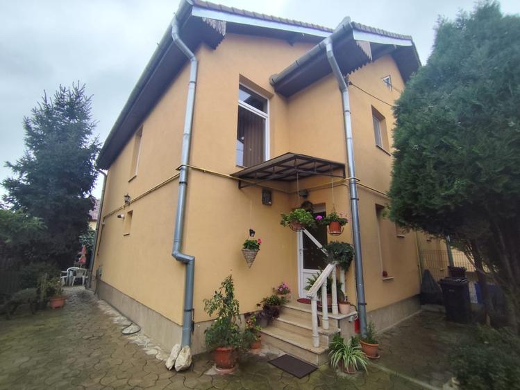 Casă tip Duplex de vanzare cu 4 camere | 100 mp utili | Zona SCHIT