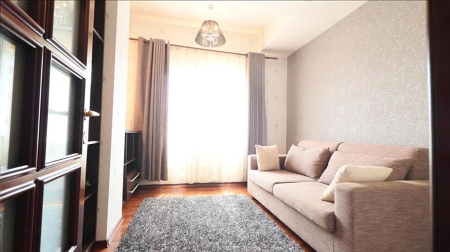 Vila exclusivista de vanzare in Iasi, design impunator, localizare excelenta.